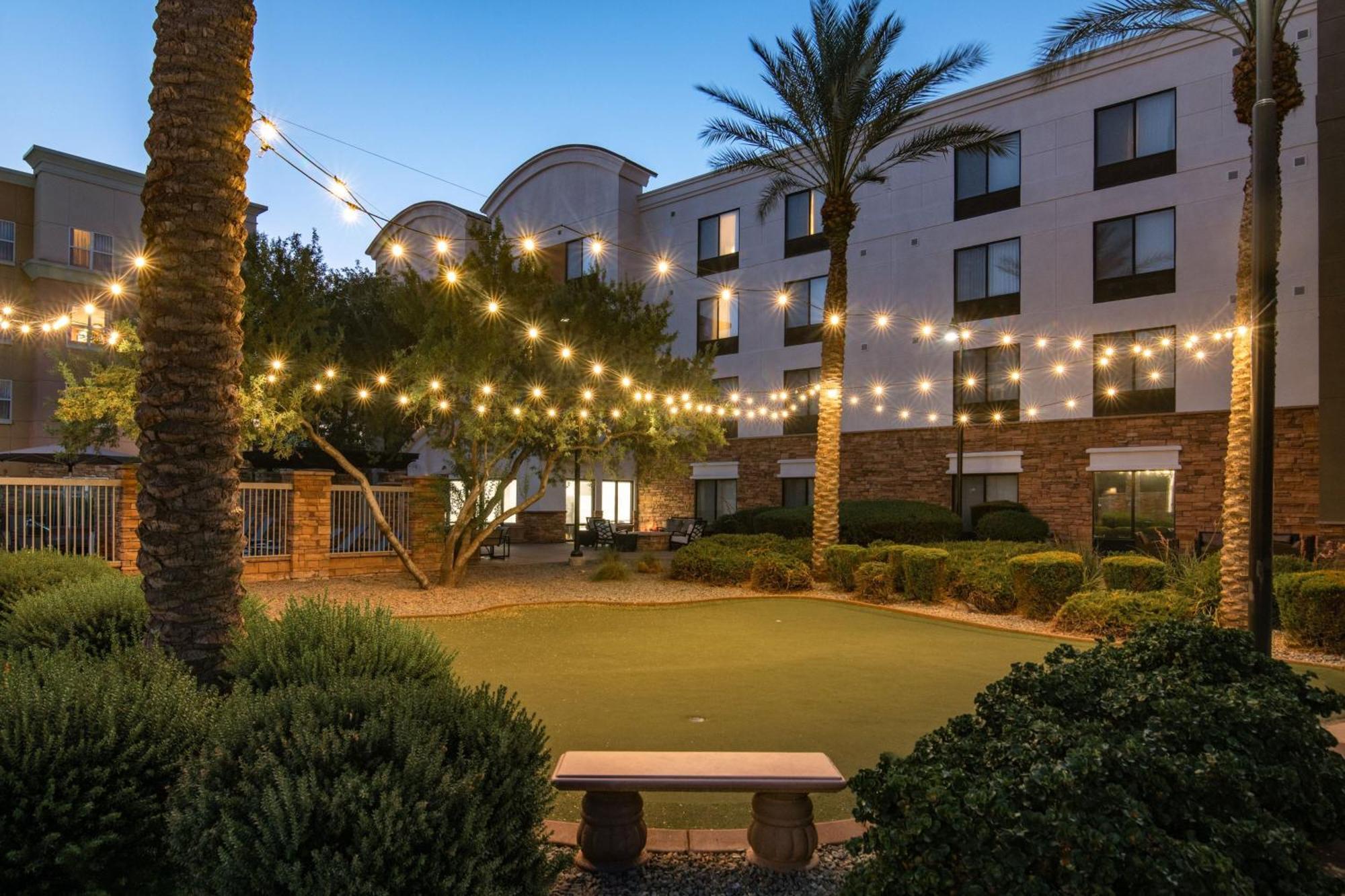 Springhill Phoenix Sports & Entertainment District 3*
